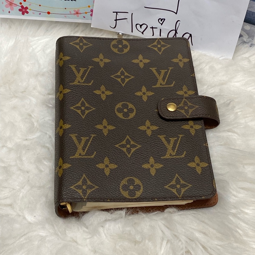 💗💗💗SOLD💗💗💗

🤩🤩🤩AGENDA MM MONOGRAM🤩🤩🤩